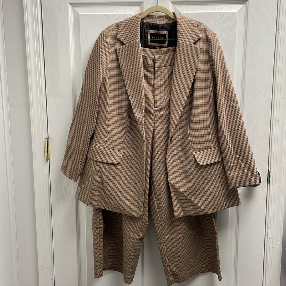 Eloquii Plus Size Women’s Suit Set